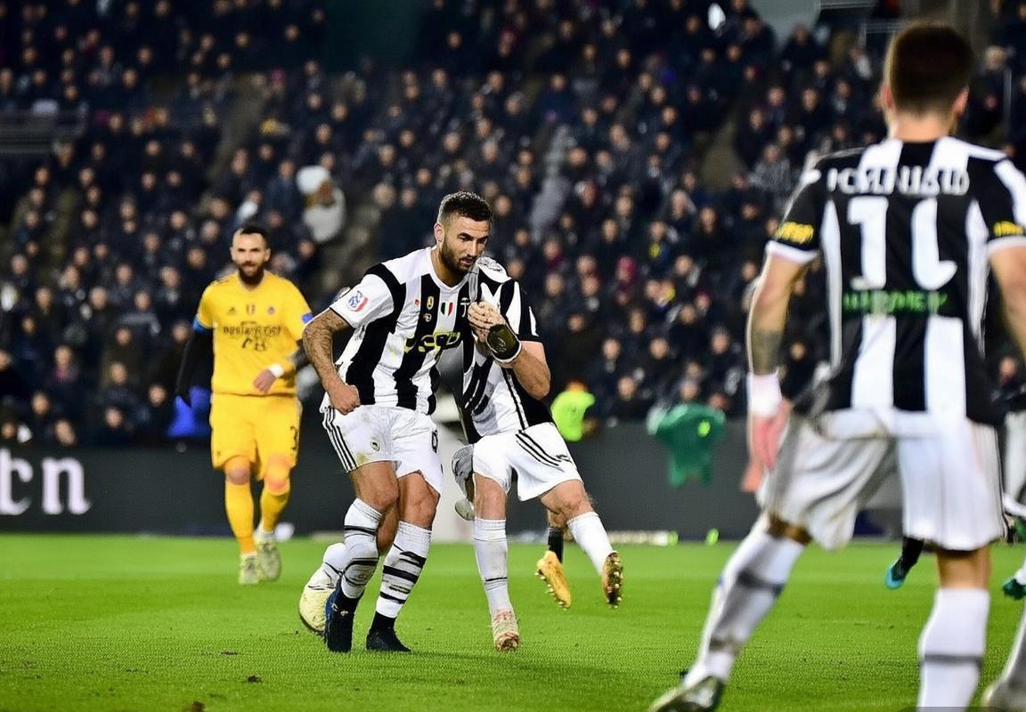 皇马VS曼城：欧冠焦点对决上演终极战术碰撞，尤文图斯VS帕福斯稳中求胜